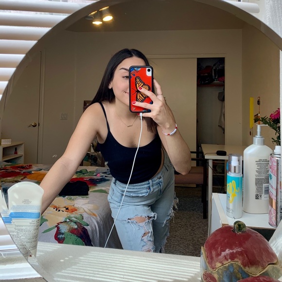 Meet your Posher, Michelle - Picture 1 of 1